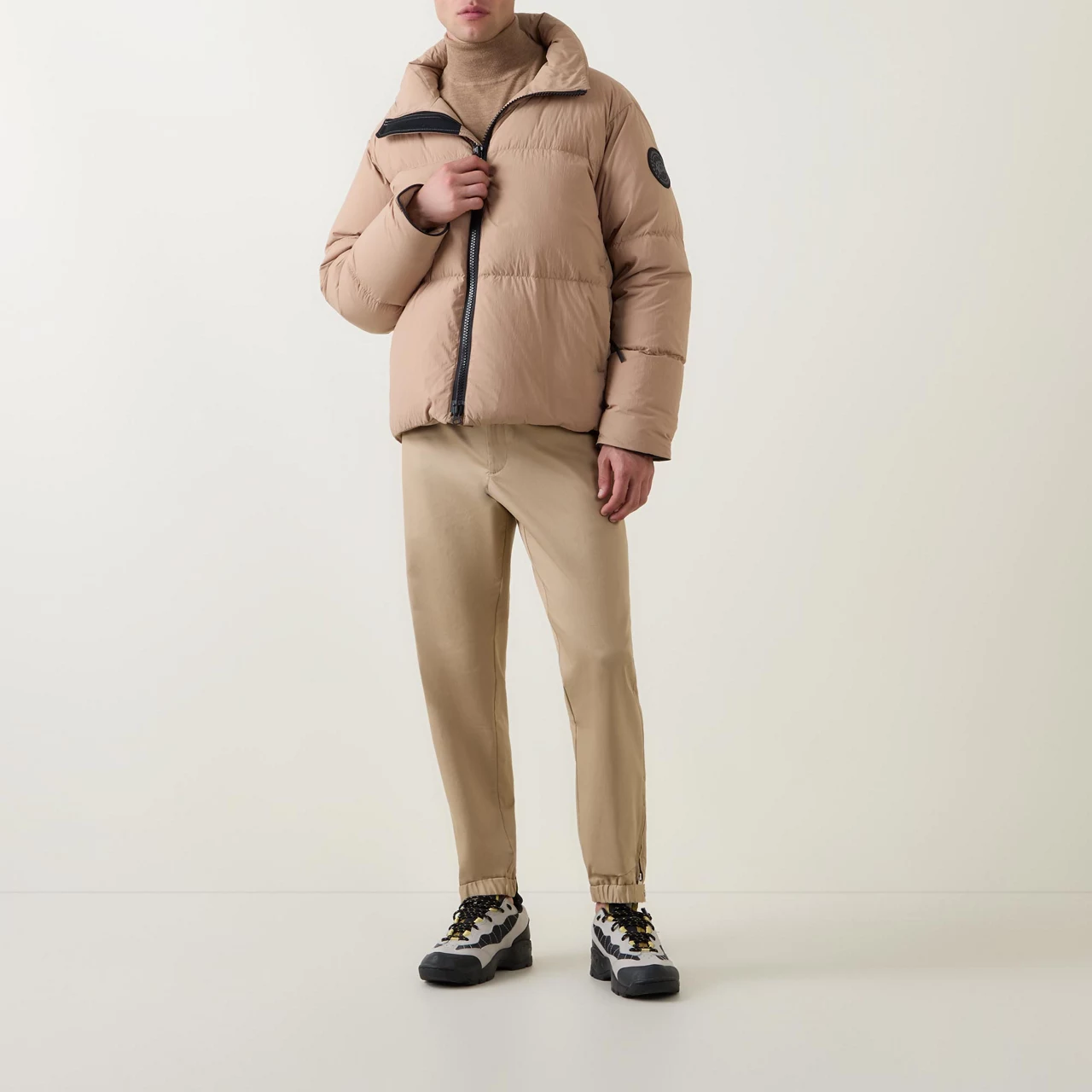 CANADA GOOSE The Sustainable Edit Lawrence Puffer Jacket - Sand