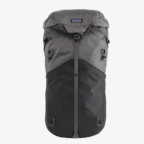 Patagonia Altvia 28 Litre Lightweight Hiking Day Pack with Raincover