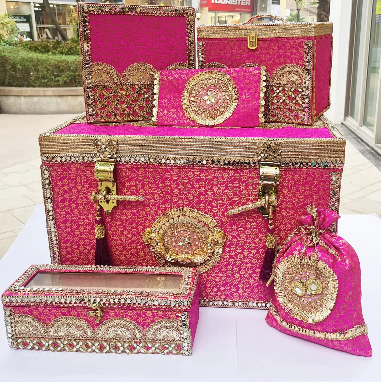 Pitara Sandook Wedding Trousseau Set for Wedding Decoration and Gifting