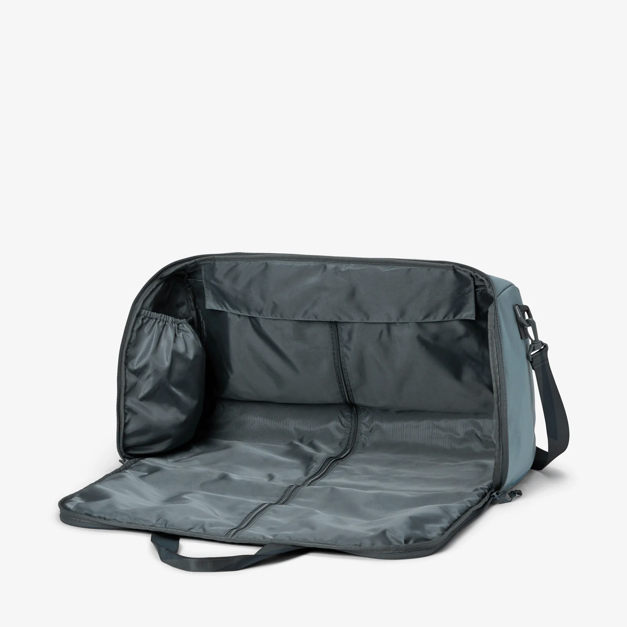 The Best 40L Garment Duffel Bag for Travelers - Top Choice for Stylish and Practical Packing