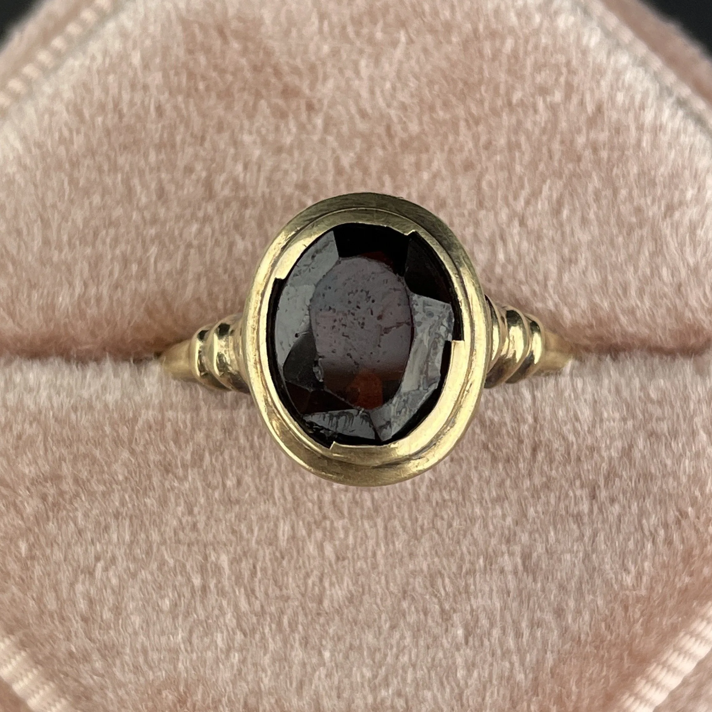 Vintage 10K Gold Garnet Solitaire Engagement Ring, Sz 4 3/4